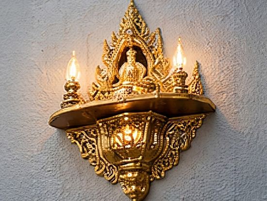 หิ้งพระประติมากรรม หิ้งพระประติมากรรม